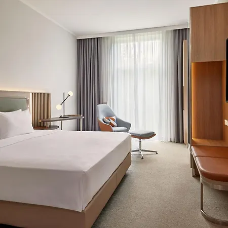 Courtyard By Marriott Hotel