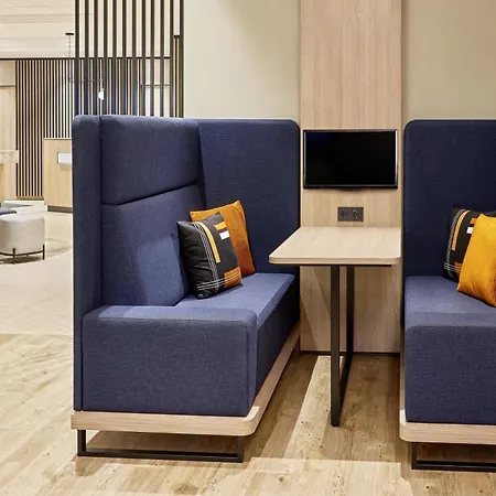 Hotel Courtyard By Marriott