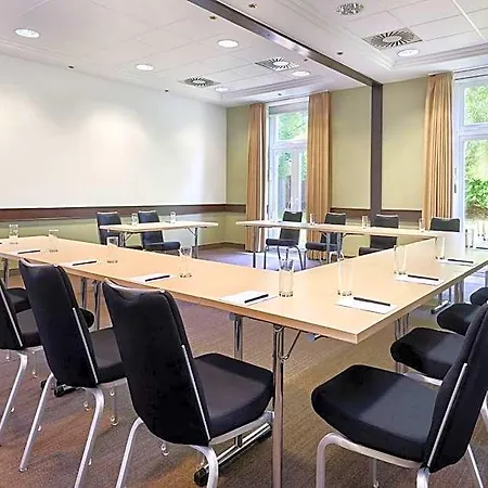 Courtyard By Marriott 4*