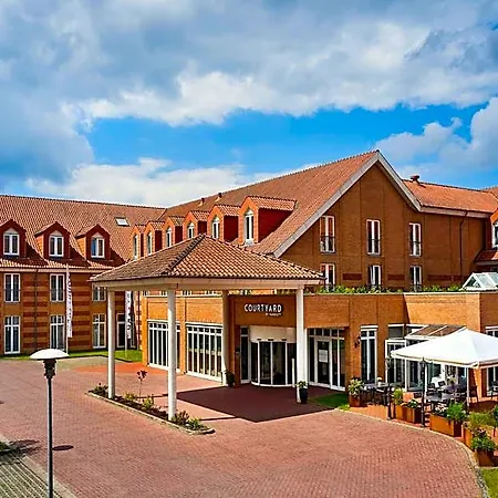 Hotel Courtyard By Marriott 4*