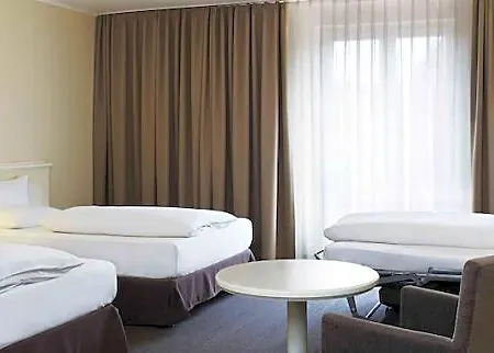 Hotel Courtyard By Marriott